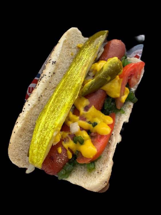 Gambar hot dog yang diedit dari Wrigley Field